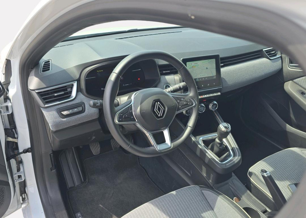 Renault Clio 1.0 tce 90 gpf techno - demo / pack look 17"