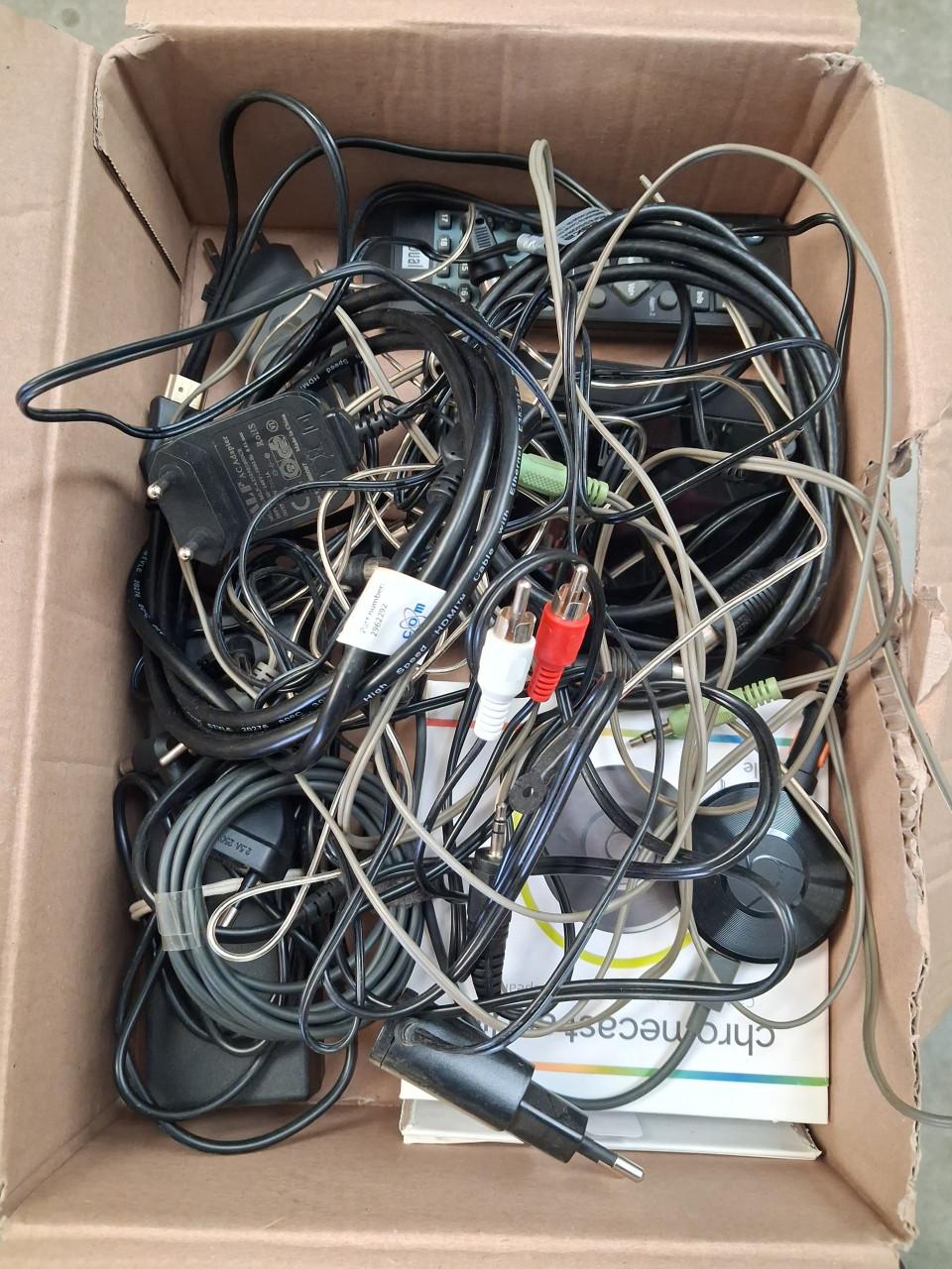 Party Speaker en een Soundbar.