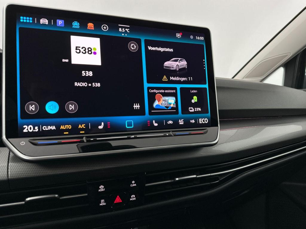 Volkswagen Golf style edition plug in hybride 204 pk