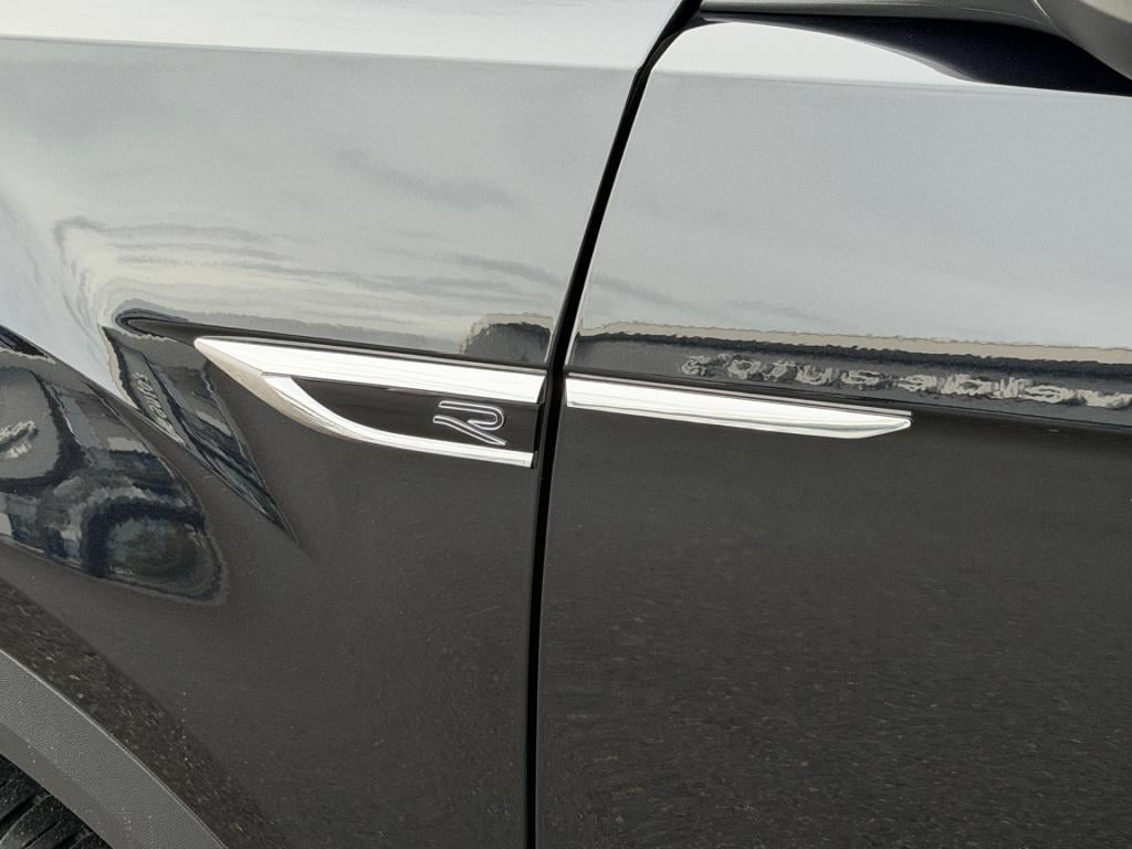 Volkswagen T-roc 1.5 tsi 150pk dsg r-line | camera | keyless | elek. achter