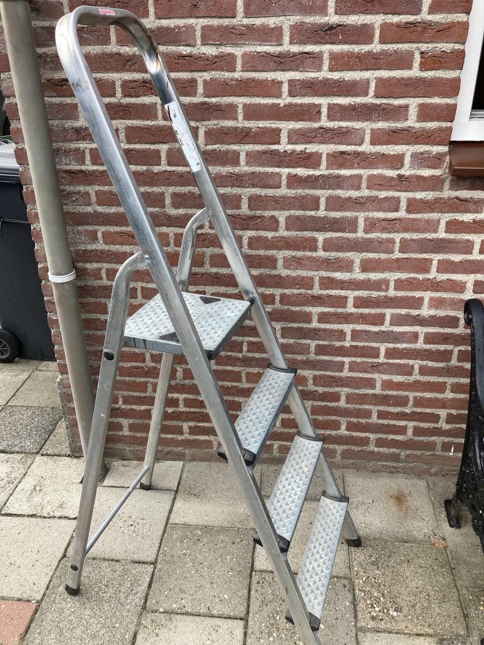 Huishoudtrapje