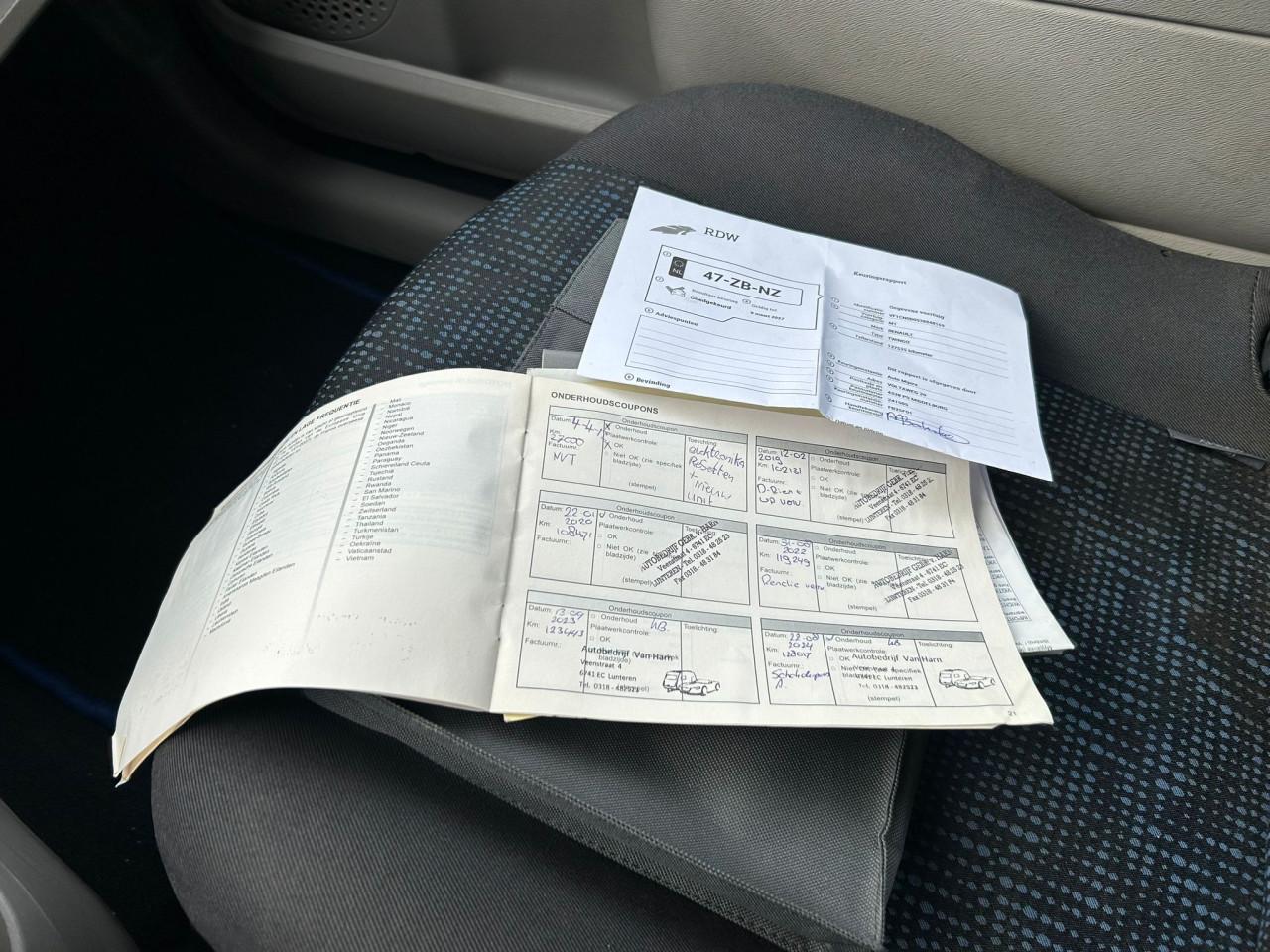 Renault Twingo 1.2 Authentique GT-Line Nieuwe APK 137.535KM!