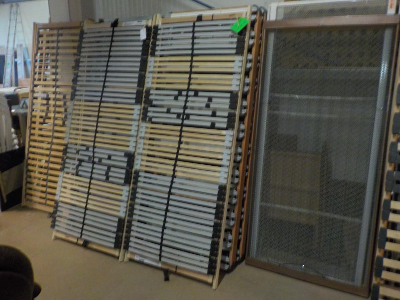 Grote partij elektrische lattenbodems 90x 200 cm in zeer goede staat