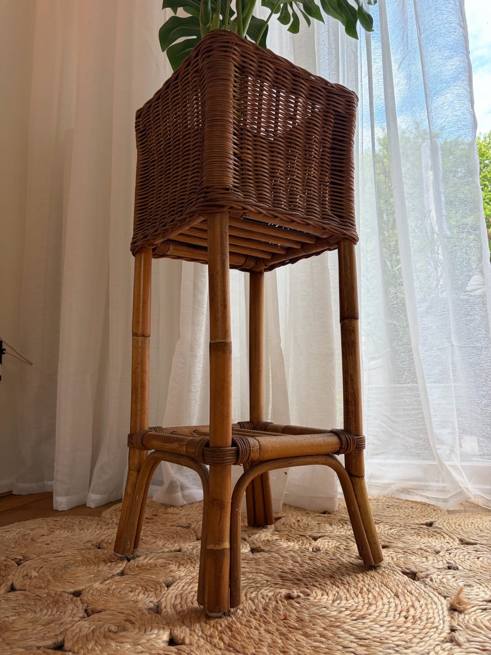 Vintage rotan / rieten plantenhouder