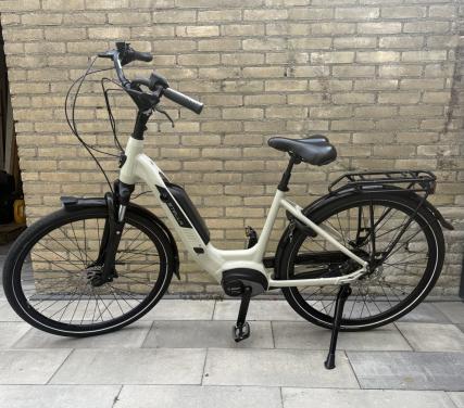 Stella Livorno E bike / Elektrische fiets Bosch middenmoter