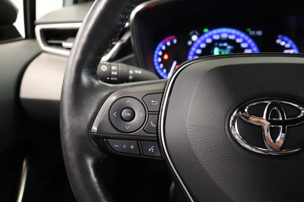 Toyota Corolla 1.8 hybrid dynamic plus | pdc | dode hoek | stoel-en stuurve