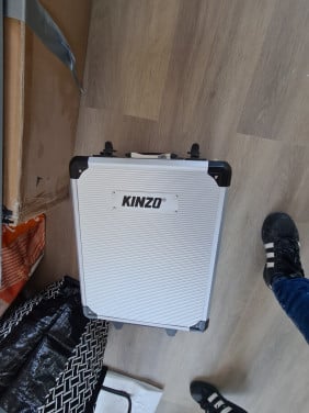 Gereedschapkoffer (leeg) zo goed als nieuw