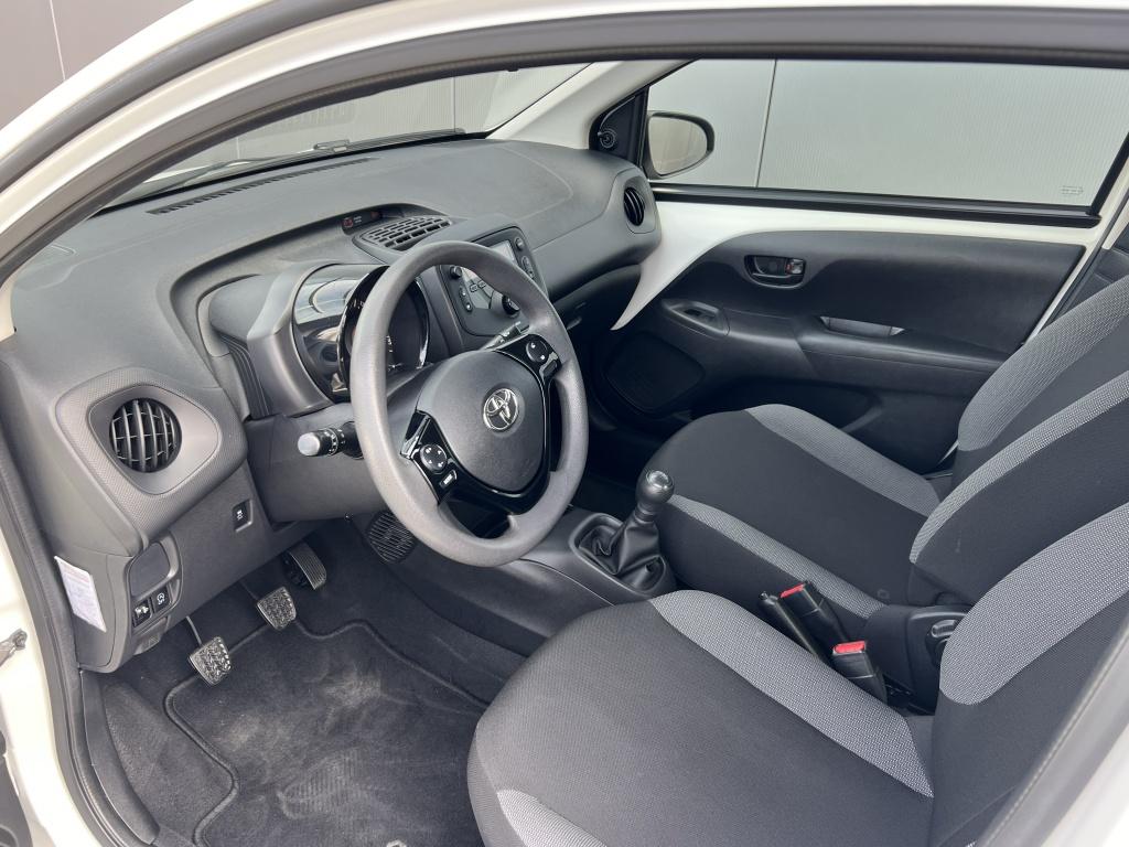 Toyota Aygo 1.0 vvt-i x-fun