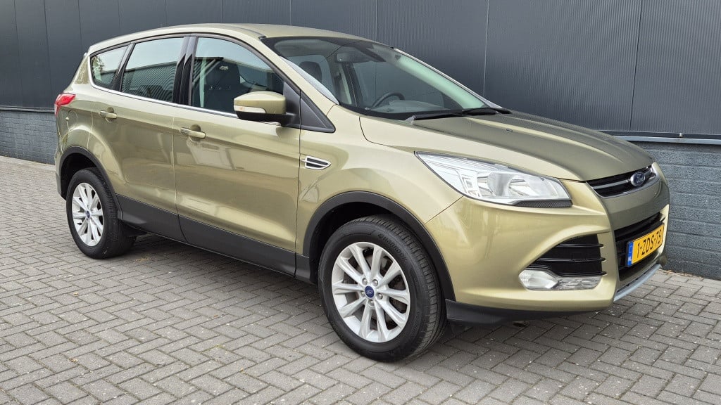 Ford Kuga 1.5 titanium 4wd | airco | cruise | automaat | 1e eig | nap |