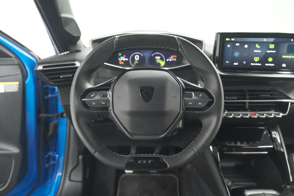 Peugeot 208 puretech 100 gt | camera | apple carplay | parkeersensoren