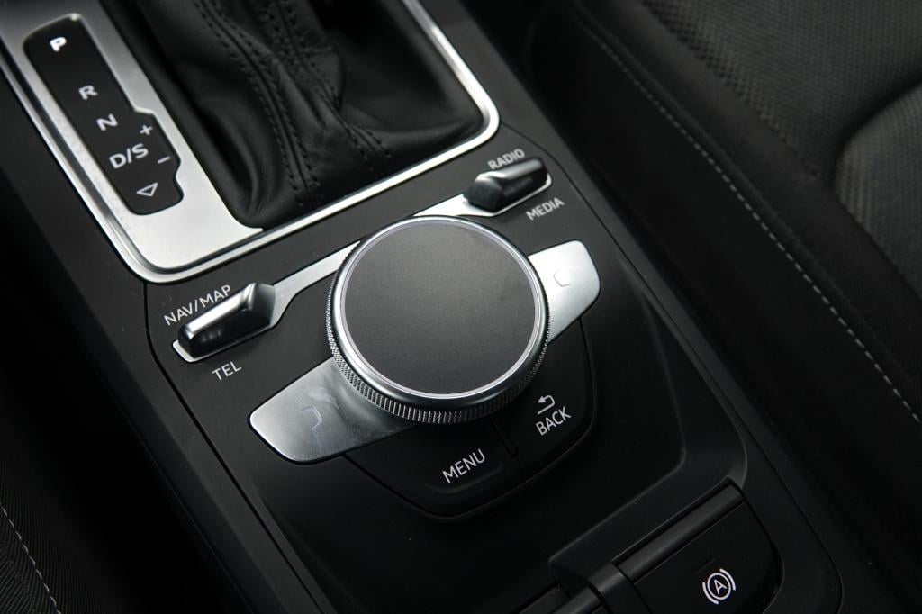 Audi Q2 35 tfsi | carplay | keyless | stoelverw. |