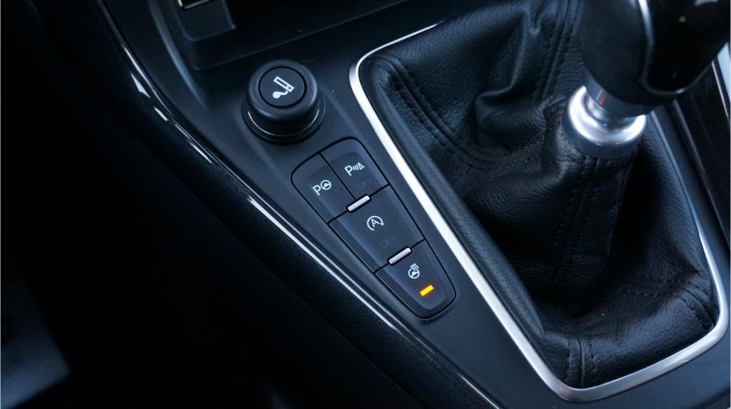 Ford Focus wagon 1.0 titanium rijklaar incl garantie