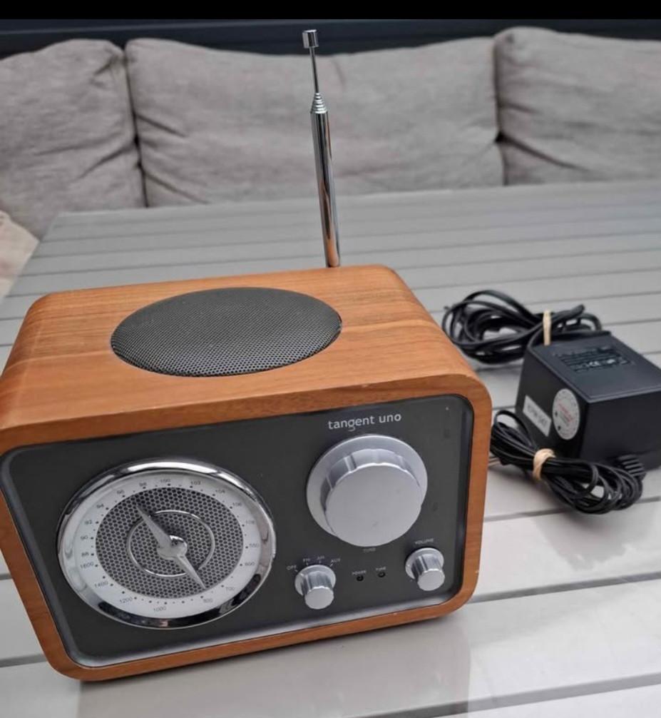 Tangent Uno tafelradio.
