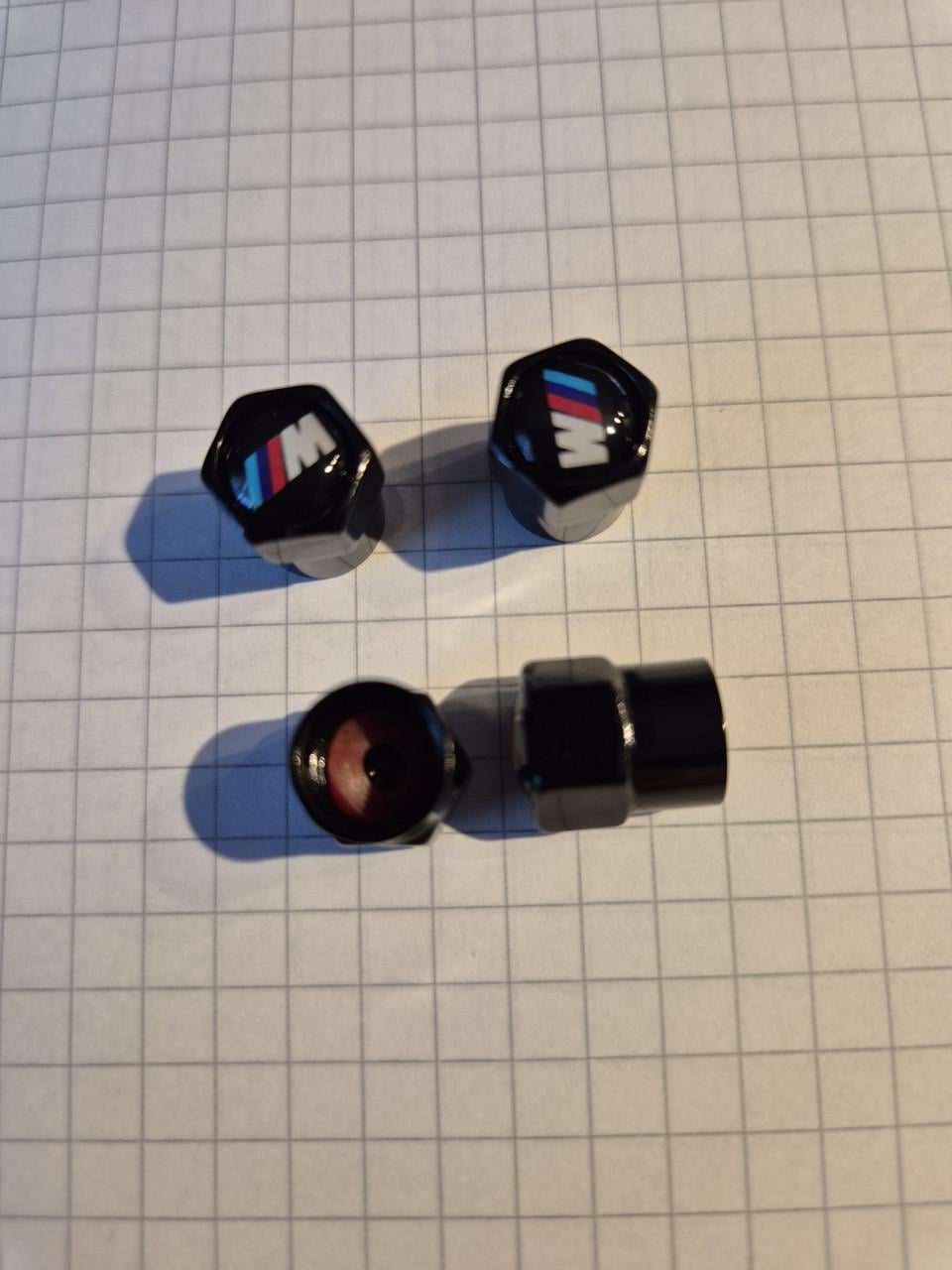 Ventieldopjes met logo