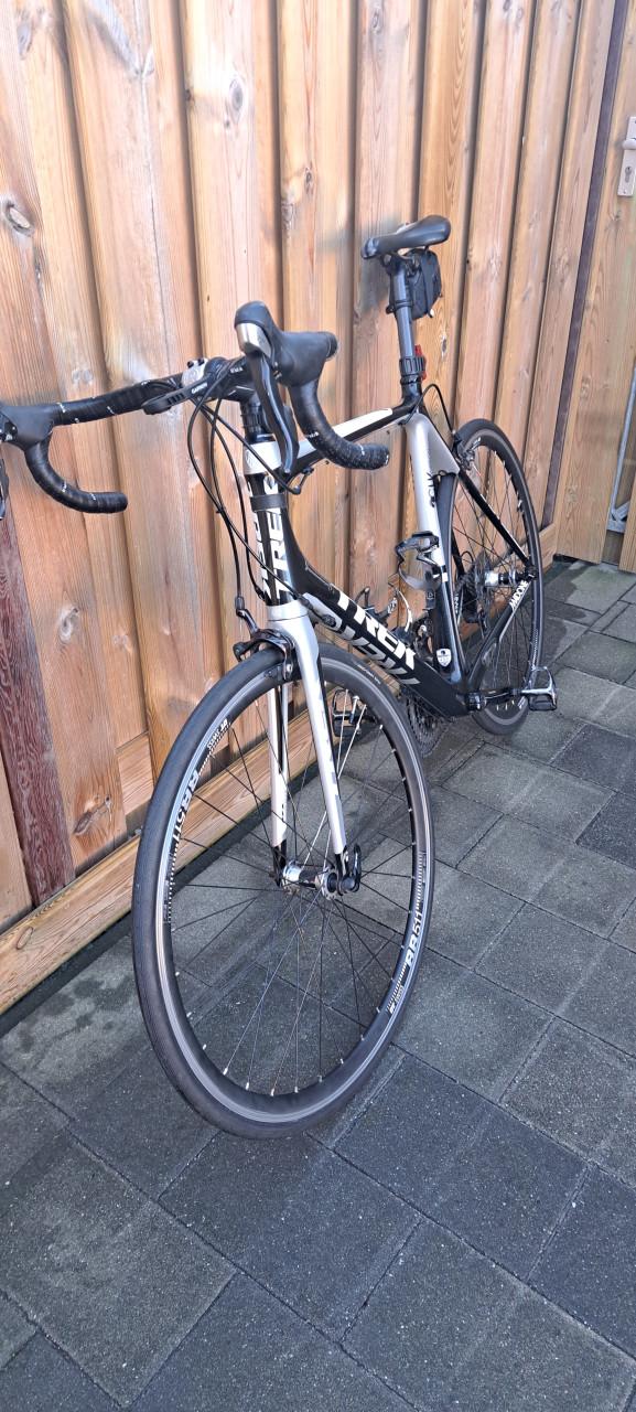 TE KOOP RACEFIETS TREK MADONE 4.5 CARBON