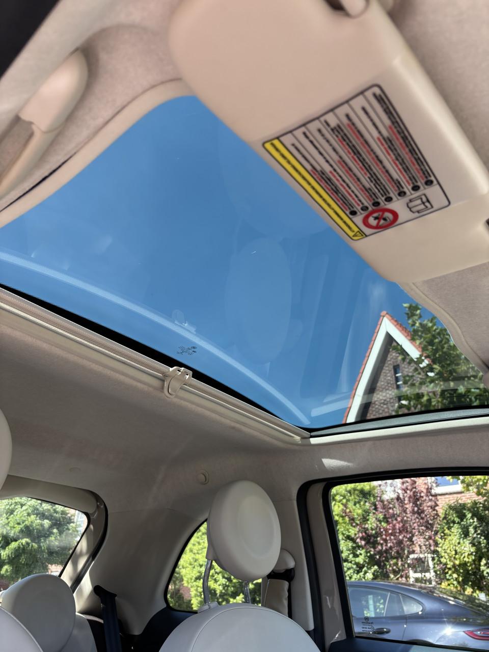 Fiat 500 1.2 lounge cappuccino