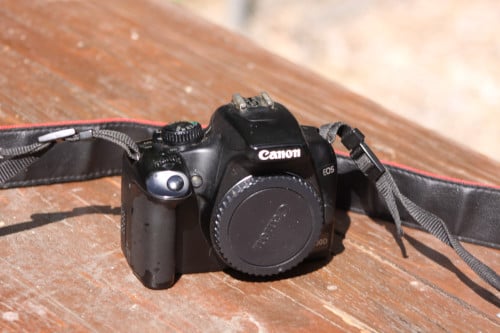 CANON BODY EOS 1000D