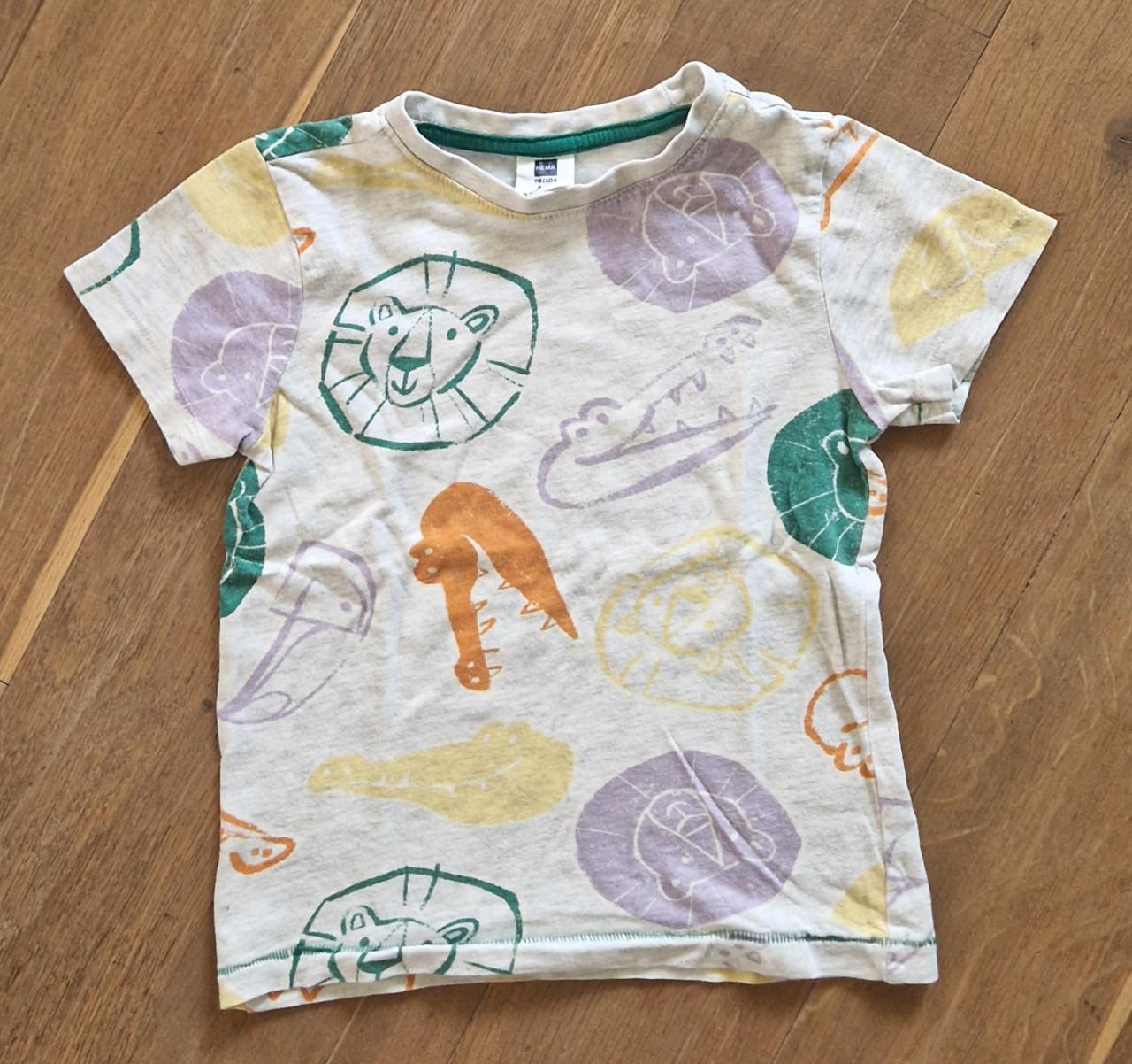 Jongens T-shirts korte mouw maat 98-104