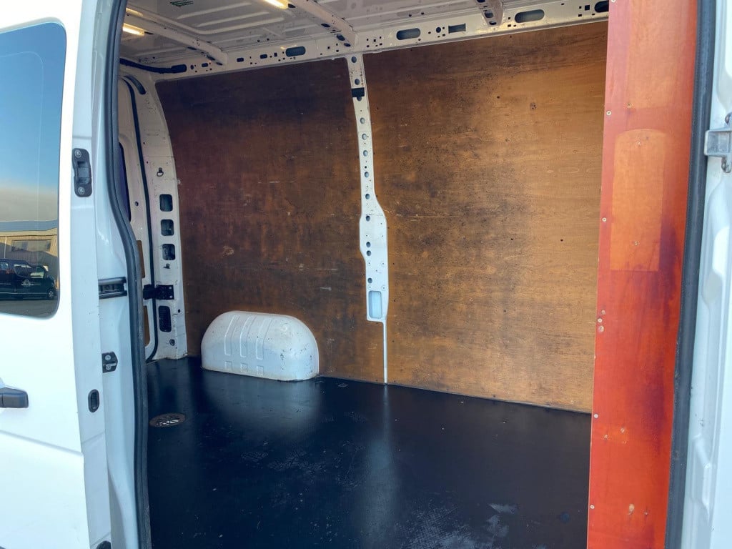 Opel Movano 2.3 cdti l2h2 airco / cruise controle / camera / trekhaak / n.a