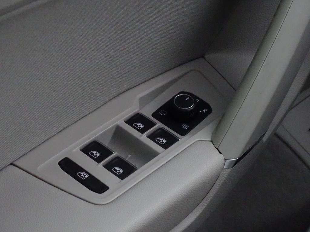 Volkswagen Tiguan Allspace 2.0 tsi 4motion highline business r 7p. automaat