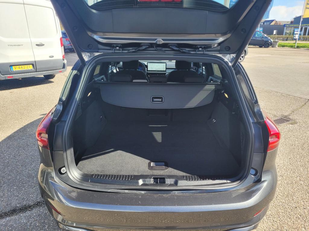 Ford Focus 1.0 ecoboost hybrid st line x automaat 125pk