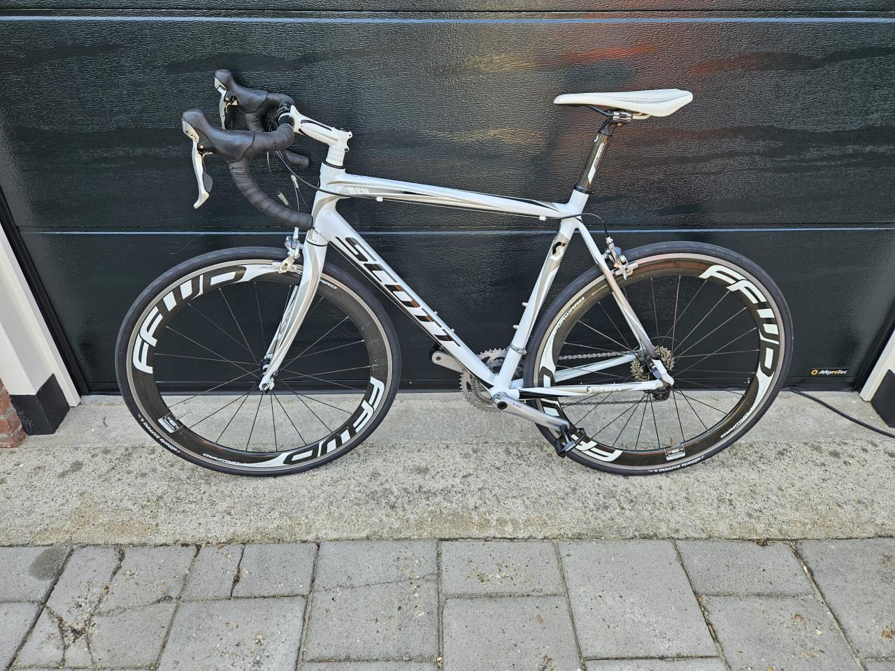 Scott Speedster - maat L - FFWD carbon wielen.