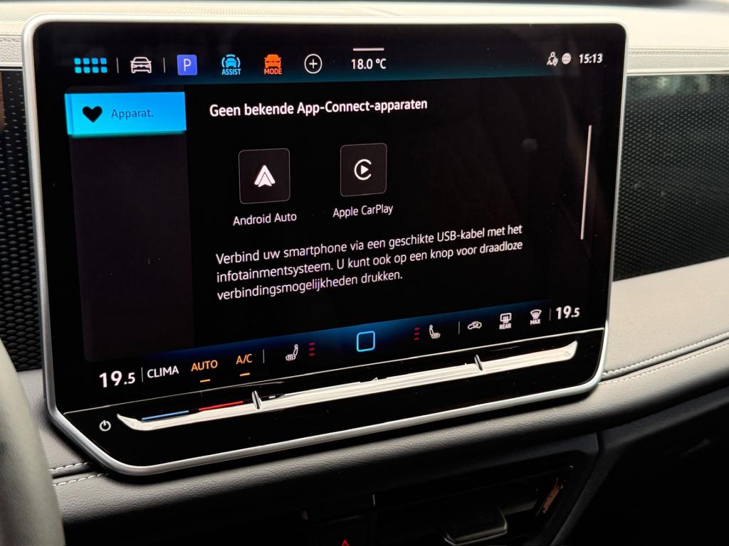 Volkswagen Tiguan 1.5 etsi 150pk dsg goal | trekhaak | 360 camera | iq ligh