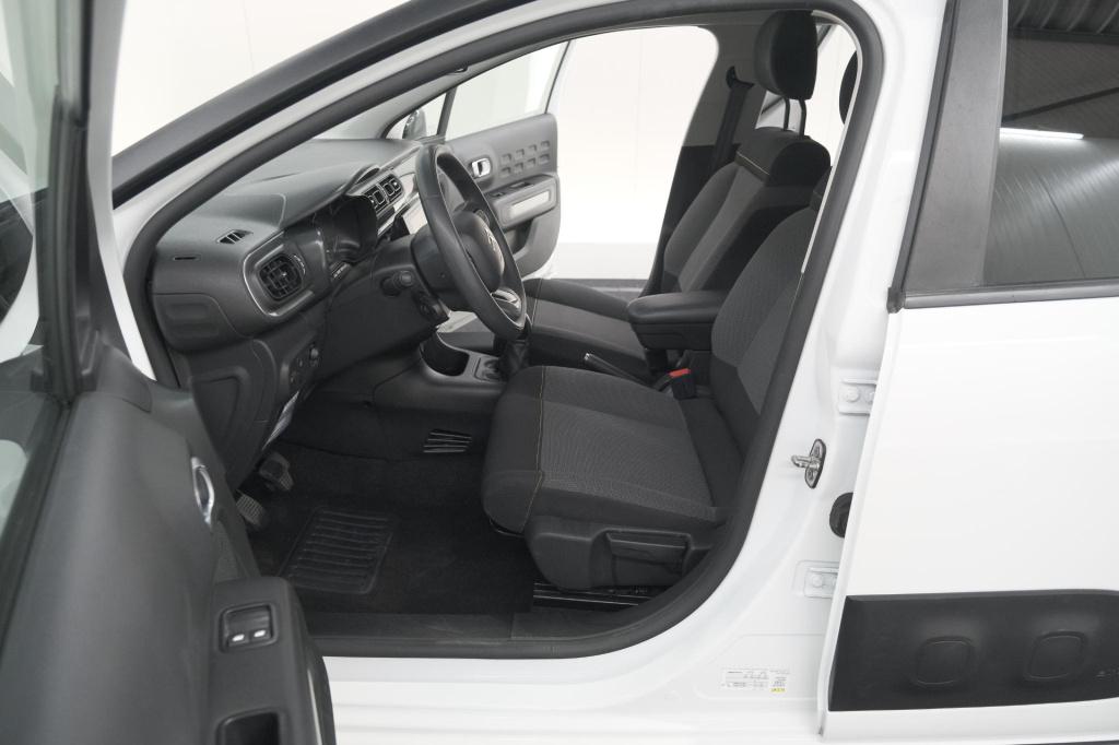 Citroen C3 puretech 82 feel edition | parkeersensoren | apple carplay | nav