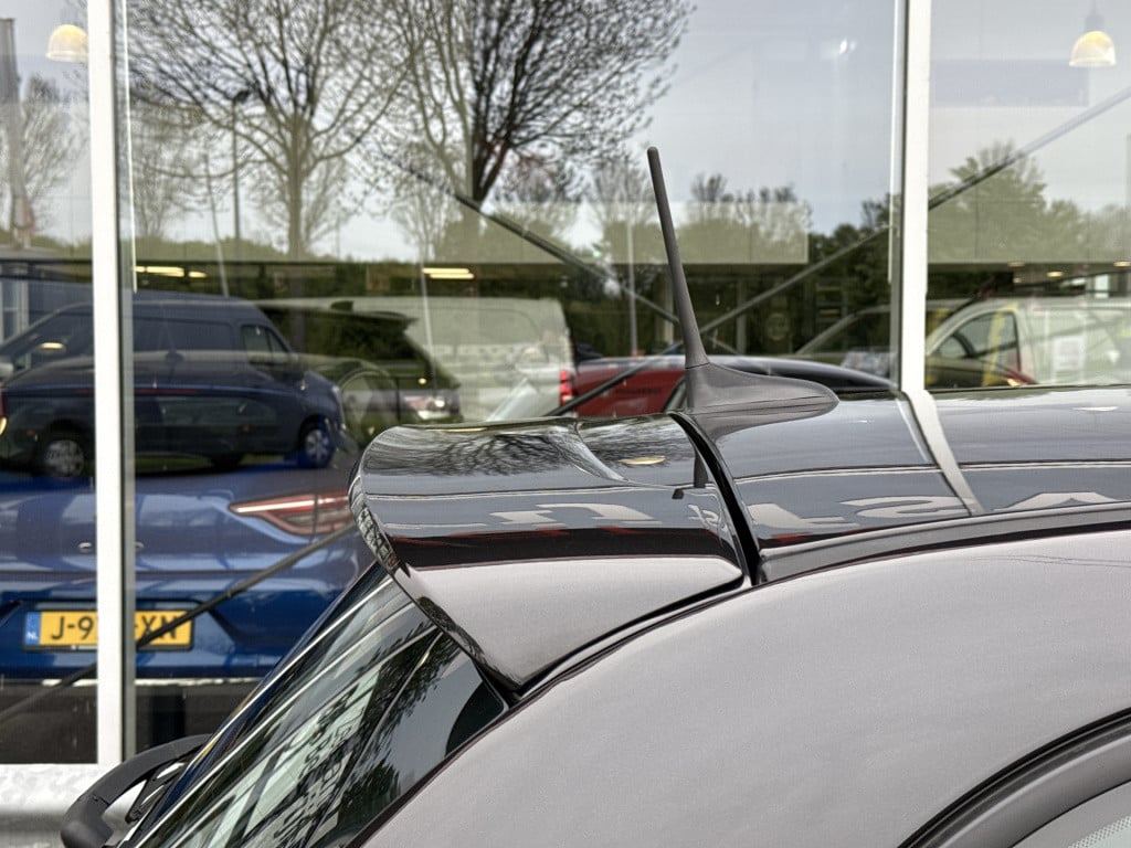Fiat 500 1.0 hybrid sport | nl-auto | panorama | carplay | navi | clima | c