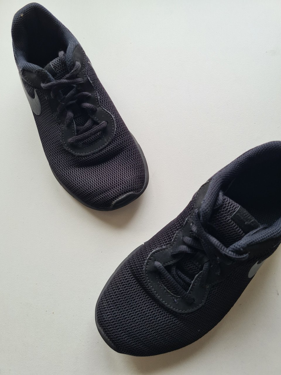 Zwarte sneakers van Nike  Maat 34
