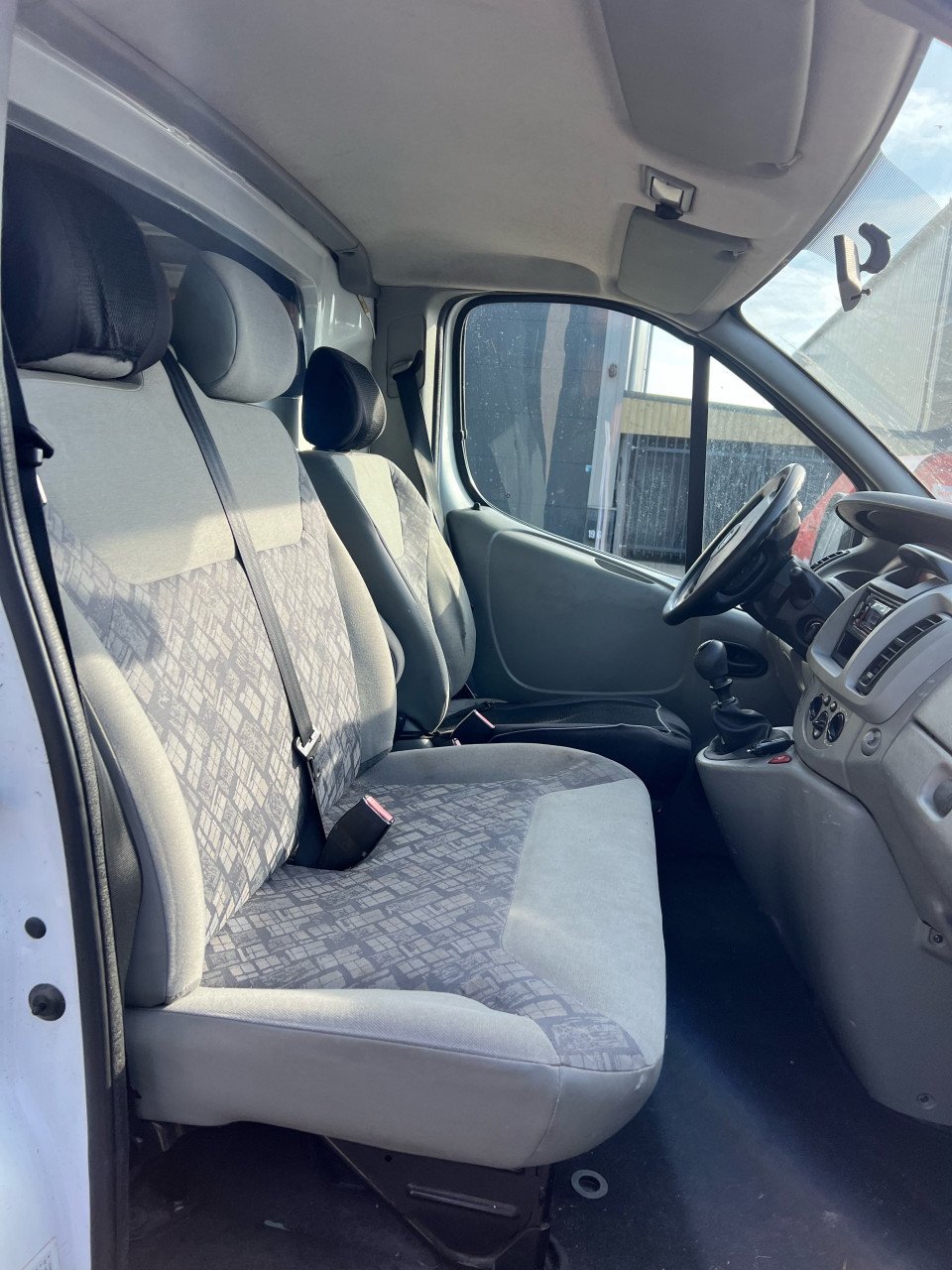 Opel Vivaro 1.9CDTi L1H1 3zits Vol Jaar Apk