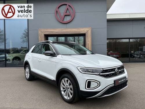 Volkswagen T-roc 1.5 tsi 150pk dsg style | trekhaak | carplay | adapt. crui