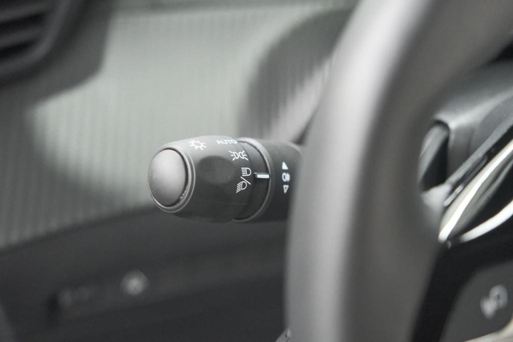 Peugeot 2008 hybrid 136 e-dcs6 allure | 360 camera | adaptieve cruise contr