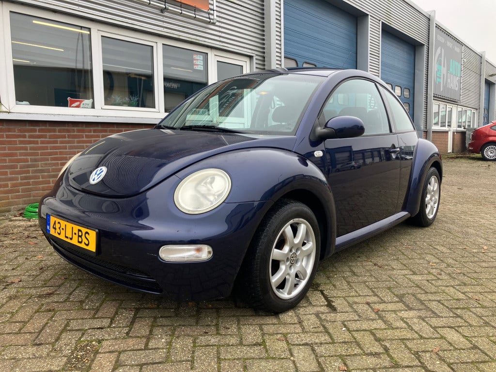 Volkswagen New Beetle 1.6 airco cruisse