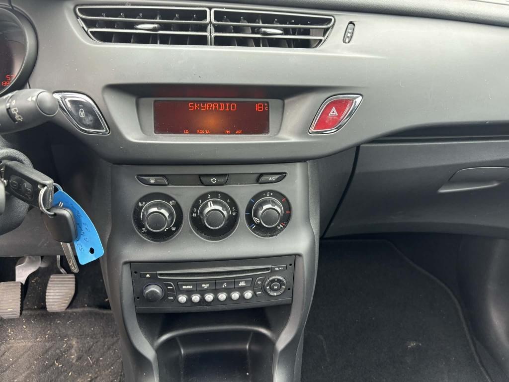 Citroen C3 1.0 vti attraction