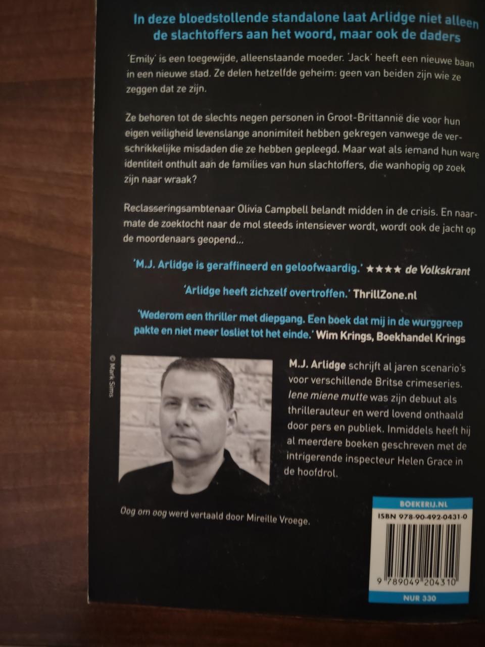 Oog om oog   M.J.Arlidge