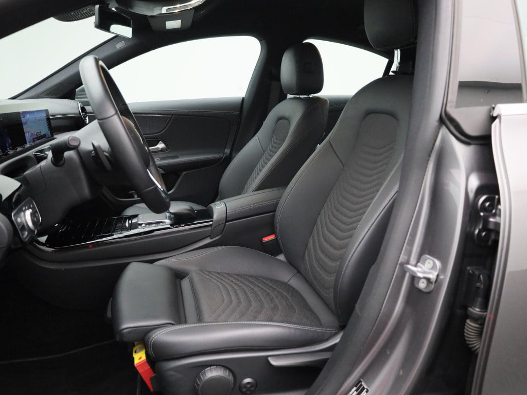 Mercedes-Benz Cla 250 e business line | automaat | lmv | virtual cockpit | 