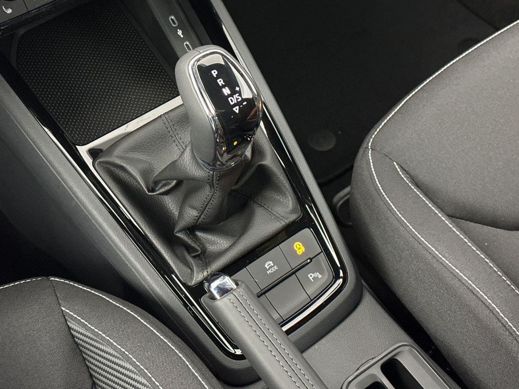 Skoda Kamiq 1.0 tsi monte carlo - travel assist plus -
