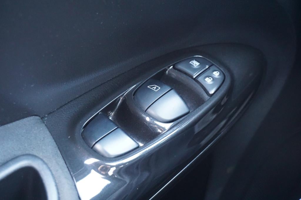 Nissan Juke 1.6 turbo nismo climate / navi / cruise / elektr. ramen / lm ve