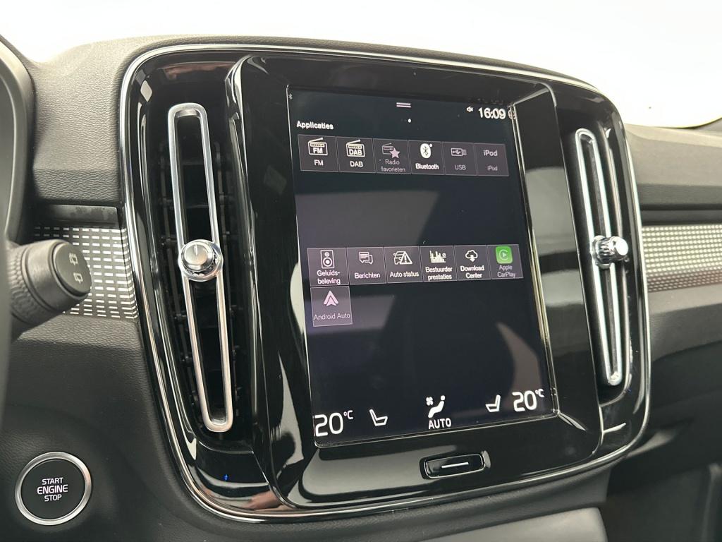 Volvo XC40 t4 211pk recharge r-design| adap.cruise| pano| camera| stoel