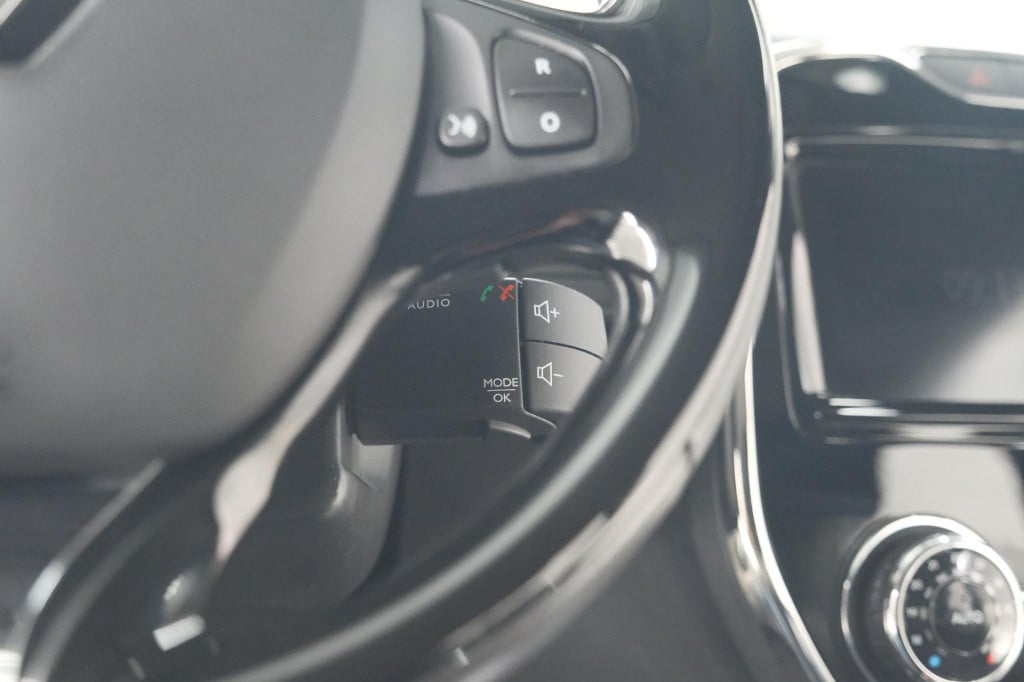 Renault Captur 0.9 tce dynamique | trekhaak | camera | parkeersensoren