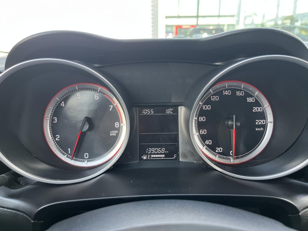 Suzuki Swift 1.2 comfort | airco | radio | lmv |
