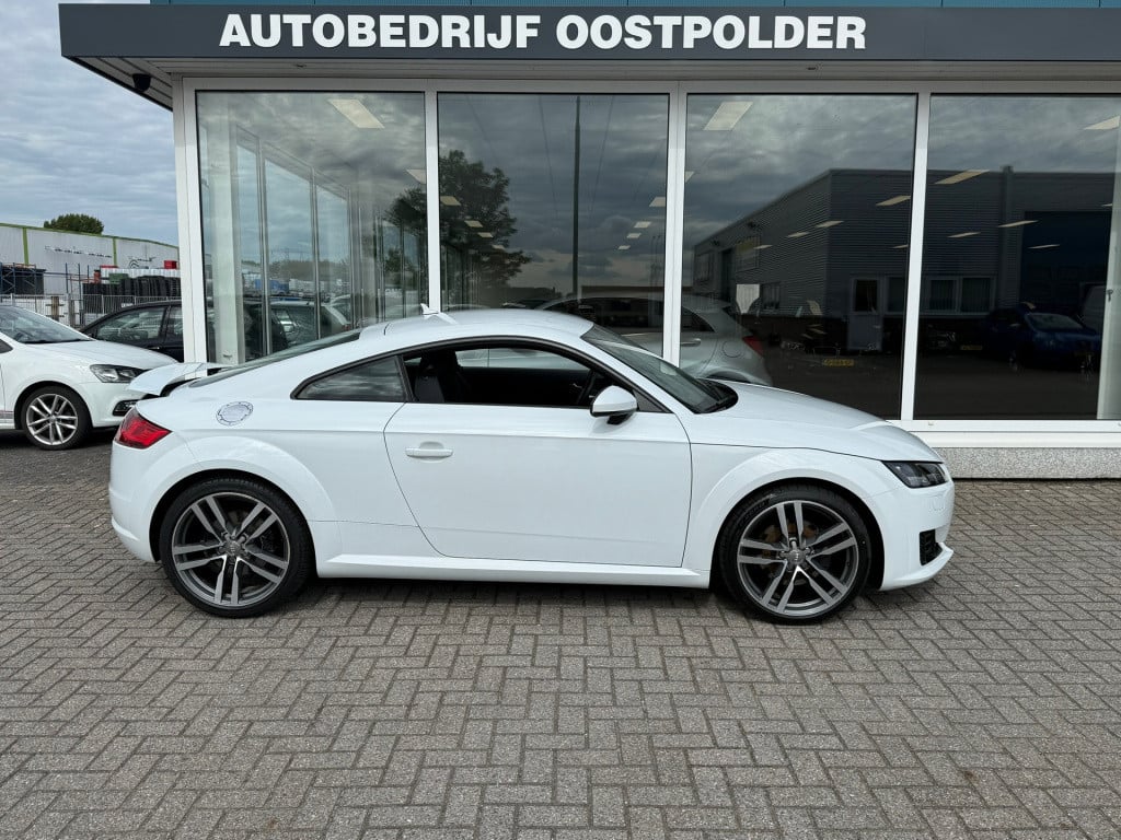 Audi TT 2.0 tfsi pro line +