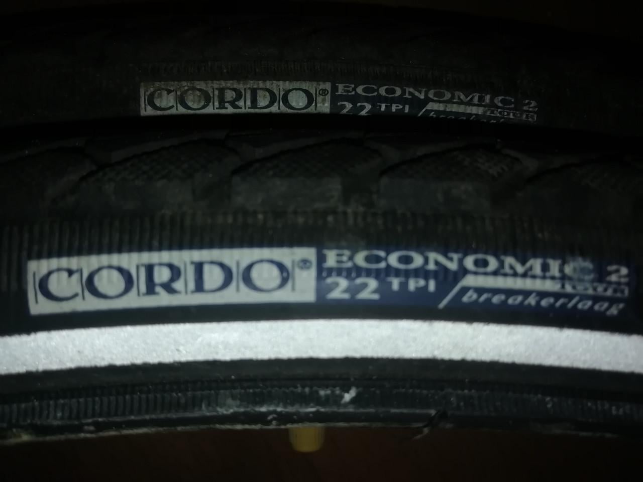 Setje 28" Cordo economic2 banden
