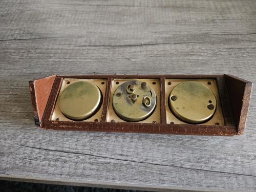 Prachtige werkende analoge jaren 50 reiswekker, 3 functies