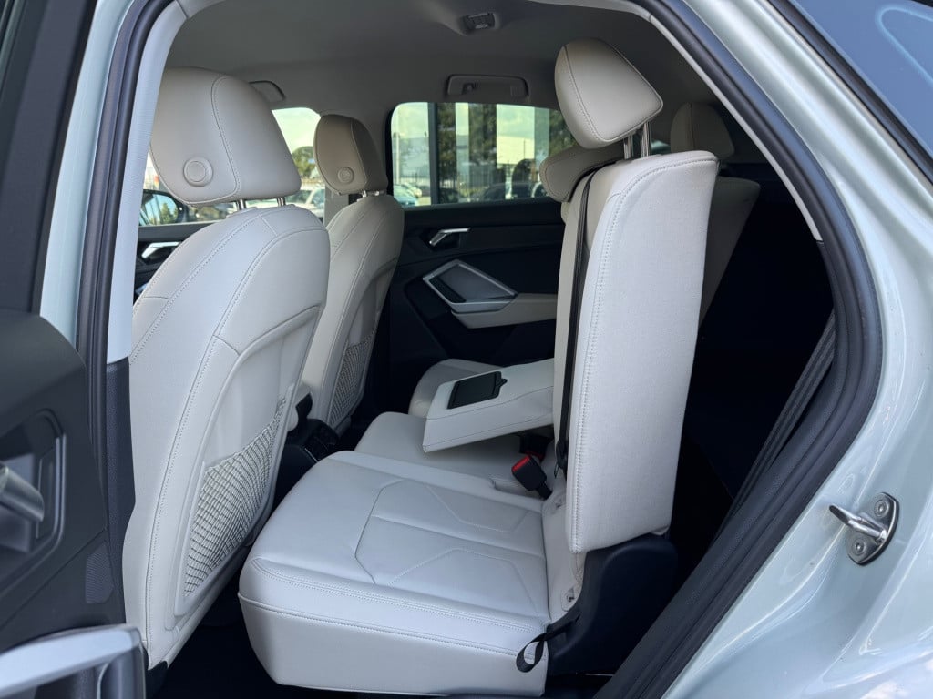Audi Q3 sportback 35 tfsi pro line * leder * keyless * 360 camera * stoelve
