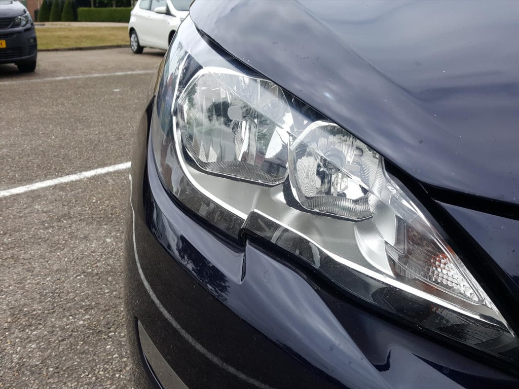 Peugeot 308 1.2 e-thp 110pk blue lease premium | navigatie | bt | cruise & 