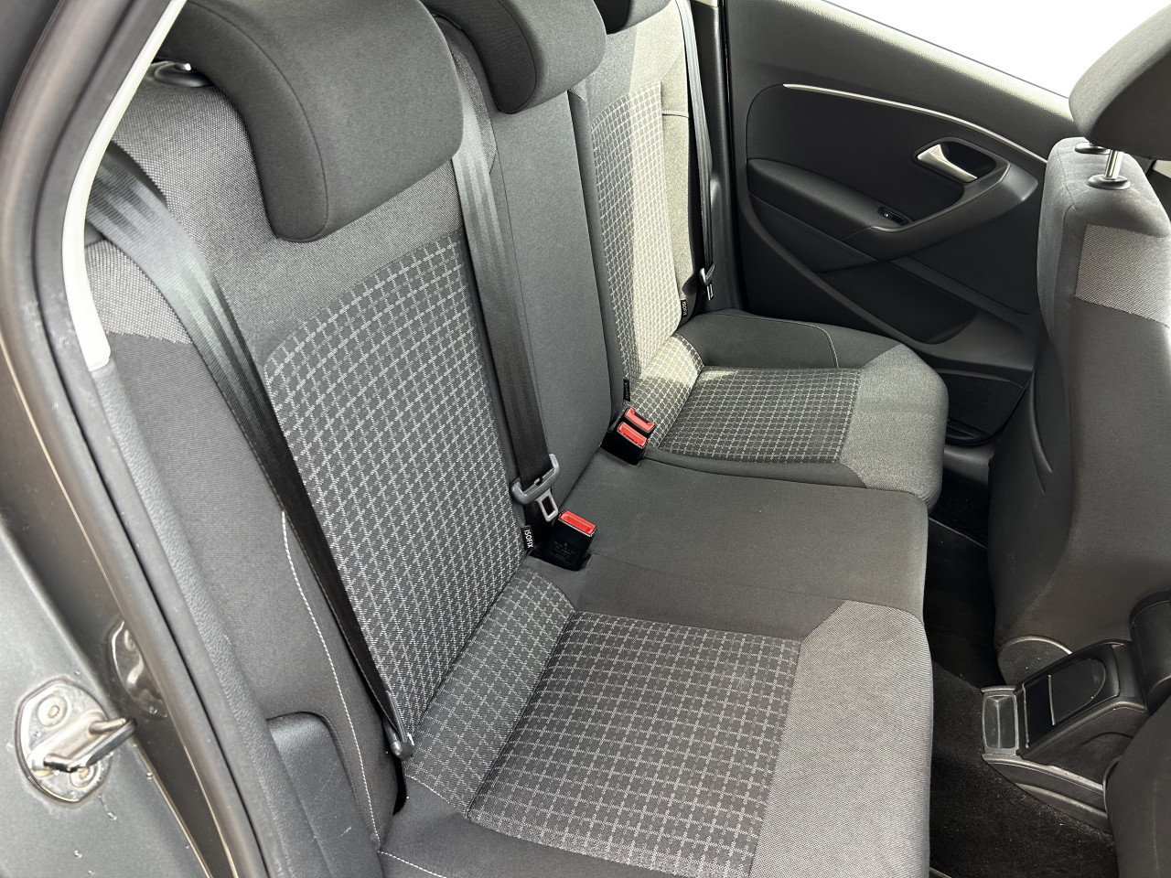 Volkswagen Polo 1.0 Comfortline Bluemotion/APK/AIRCO/PDC/