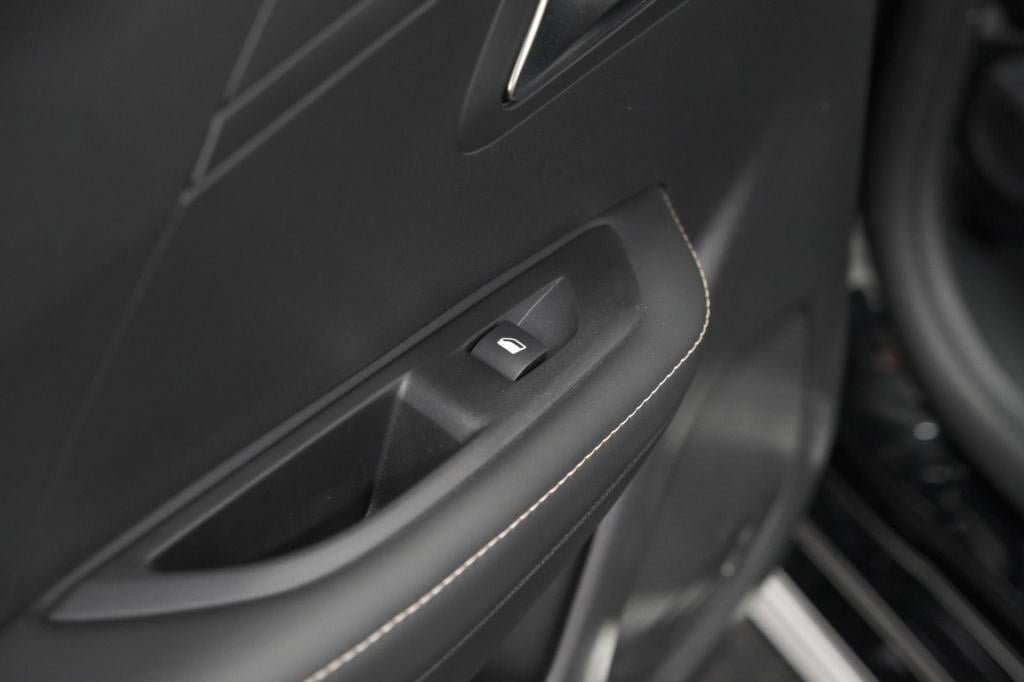 Peugeot 208 puretech 100 allure | 360 camera | adaptieve cruise control | d