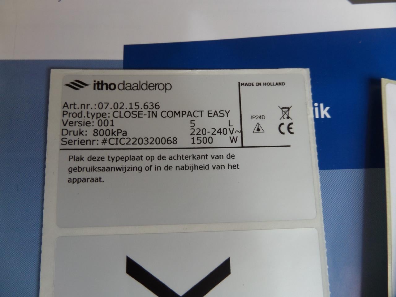 Boiler Close in van Daalderop EASY line Is een maal gevuld voor een test